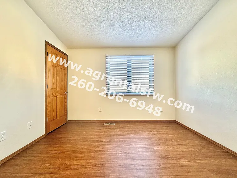 2718 Sherman Blvd — Photo 42