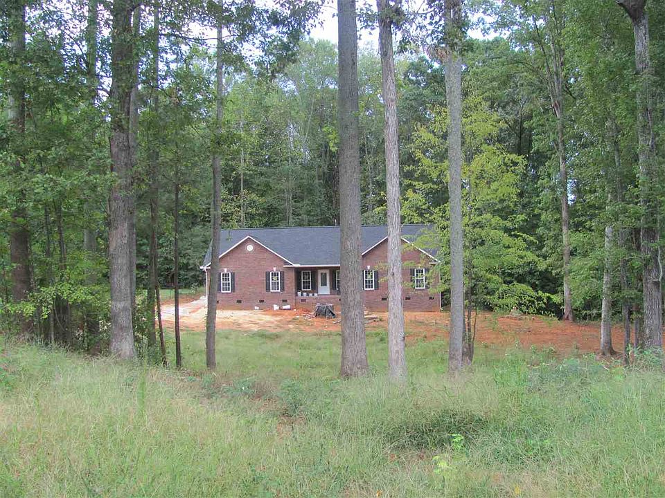 2nd image of 2328 One Iron Dr