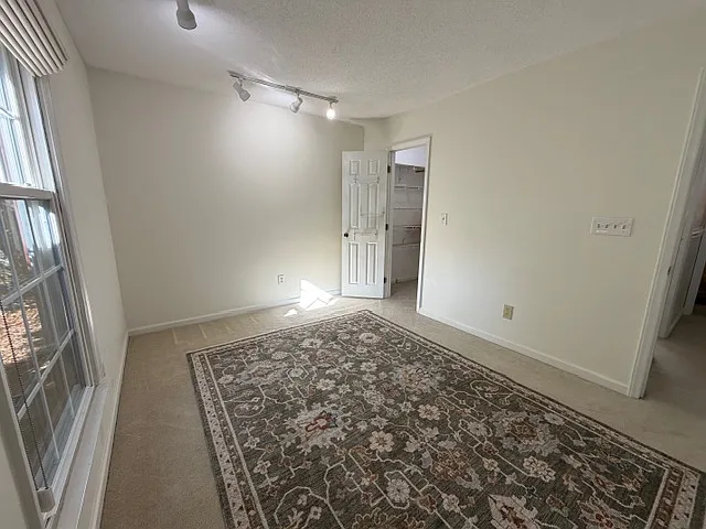 2326 Brandt Vlg — Photo 15