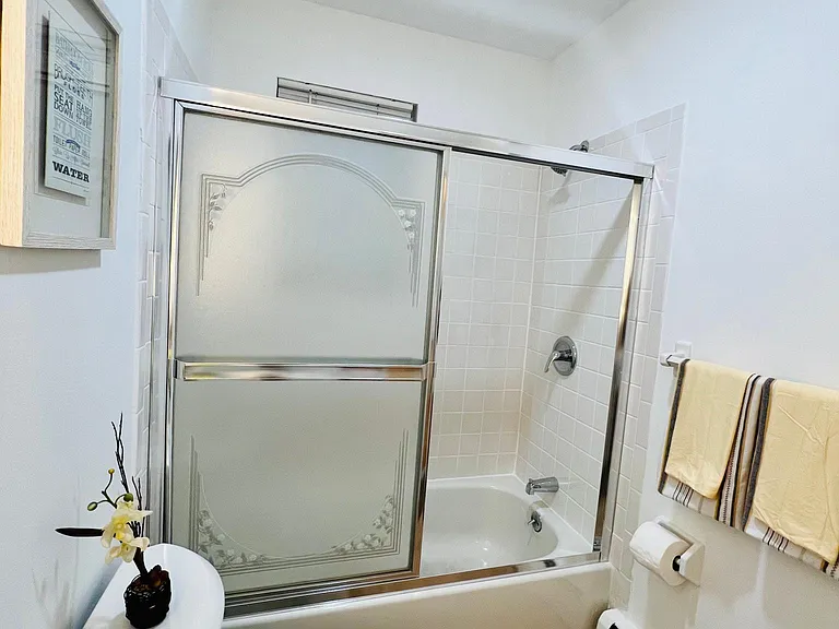 289 Main St #2C — Photo 6