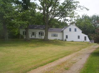 21 Beech Hill Rd, Northport, ME 04849