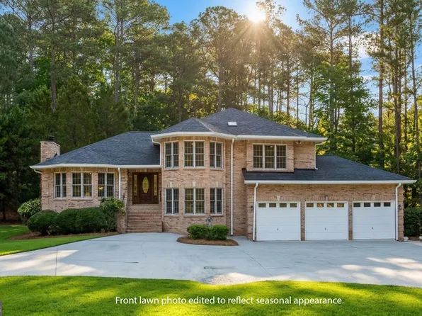 5302 Greenway Dr, Villa Rica, GA 30180