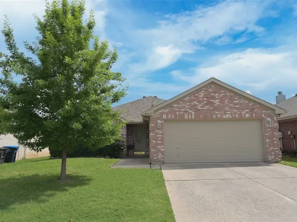 4812 Bridle Path Way, Fort Worth, TX 76244