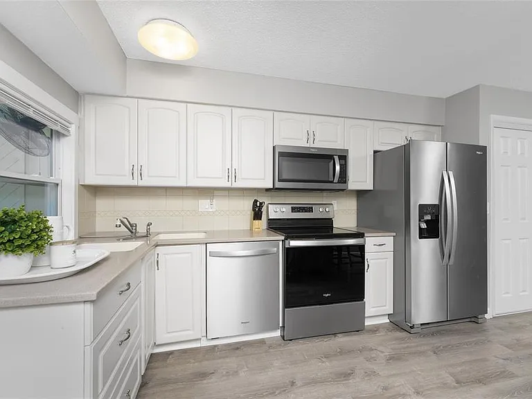 5041 N Beach Rd #4-A — Photo 8