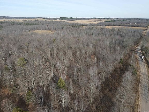 4th image of 807 Golden Pond Ln
