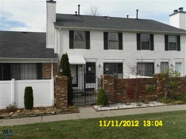 1st image of 38812 Golfview Dr E