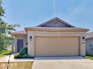 4207 Asher Aly, Saint Hedwig, TX 78152