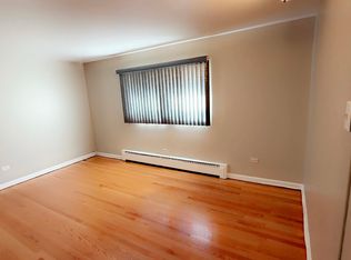 520 N Wolf Rd APT 102, Hillside, IL 60162