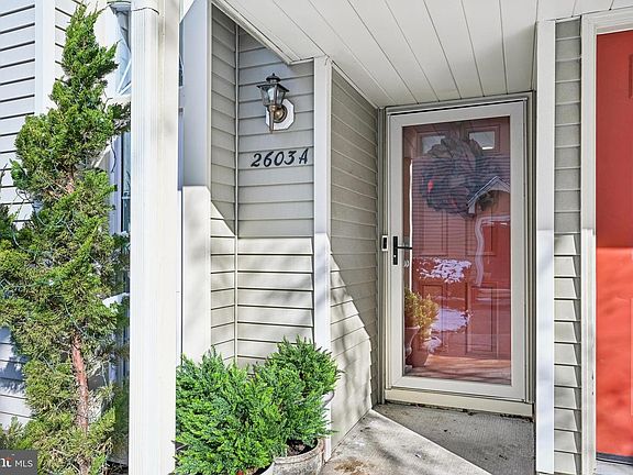 5th image of 2603 Yarmouth Ln