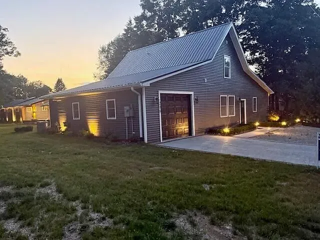 206 Joliet Ave