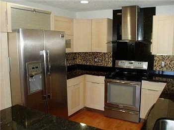 3rd image of 5148 NW 116th Ct