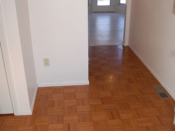 2nd image of 11317 Brierhall Cir