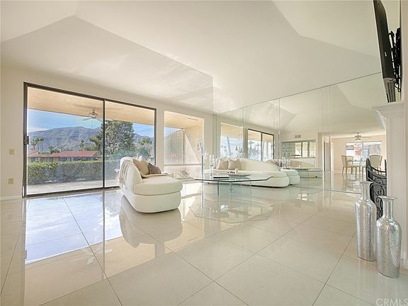 3rd image of 54 La Cerra Dr