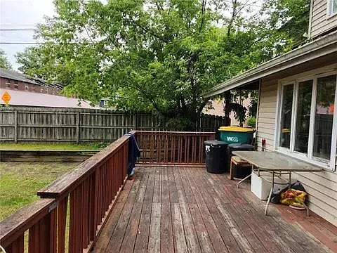 28 Frank St — Photo 3