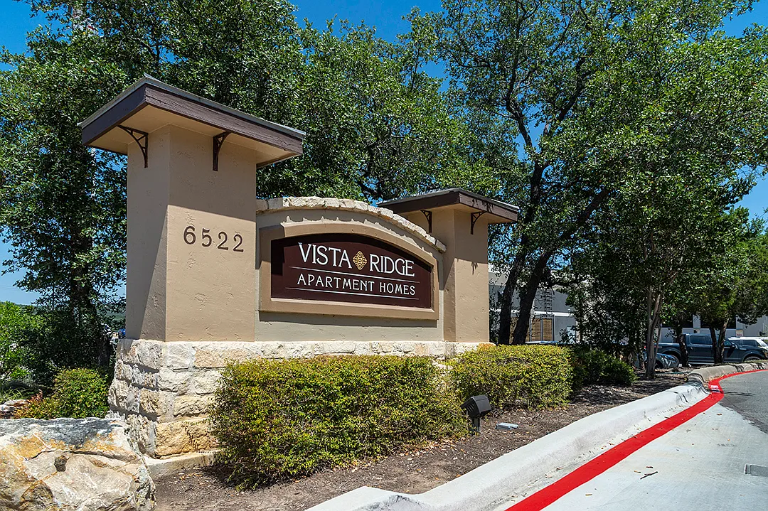Vista Ridge Apartment Homes — Photo 1