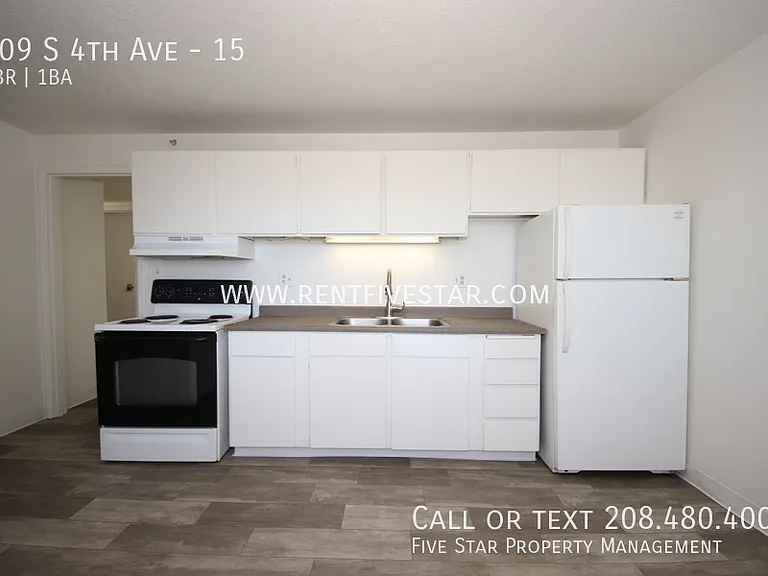 809 S 4th Ave #15 — Photo 4