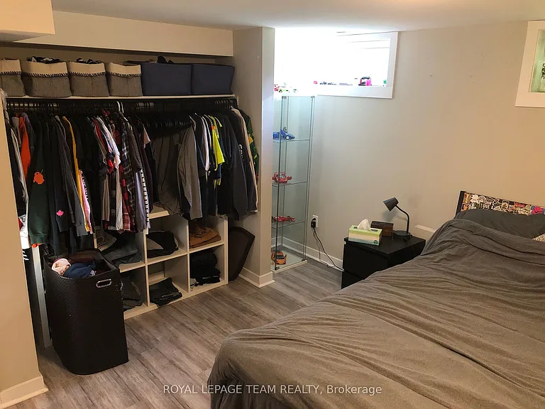1180 Southwood Dr #B — Photo 12