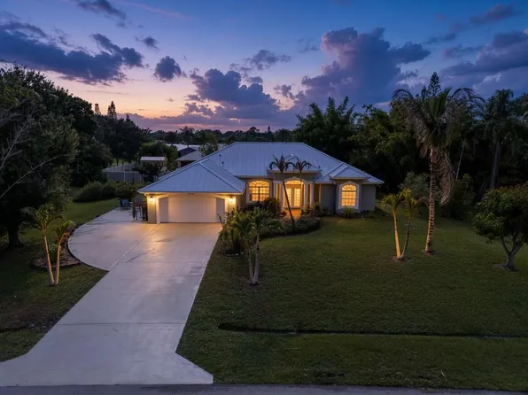 2142 SE Morningside Boulevard, Port St Lucie, FL 34952