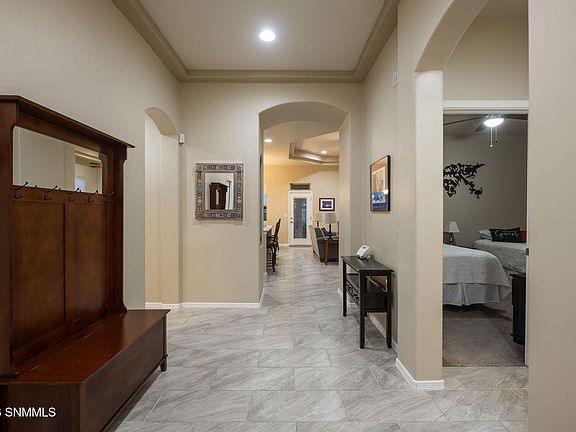 5th image of 3660 Lunetta Ct