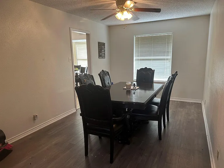 119 Basswood St — Photo 4