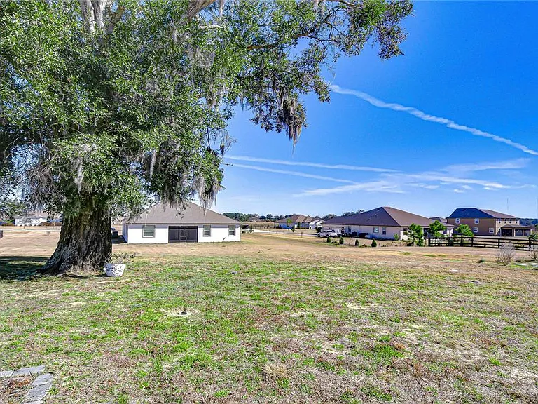10027 Dolphin Gull Cir — Photo 48