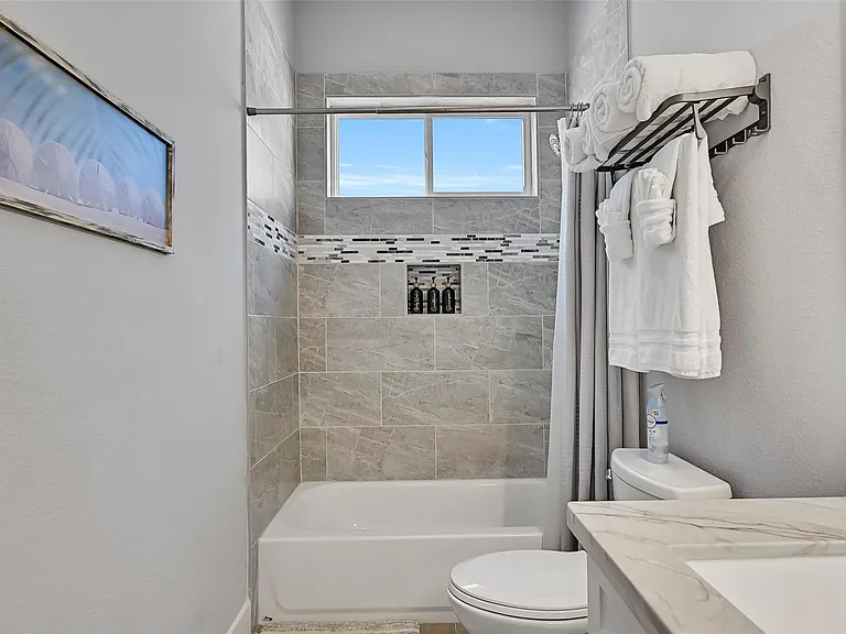 22915 Martes St — Photo 17