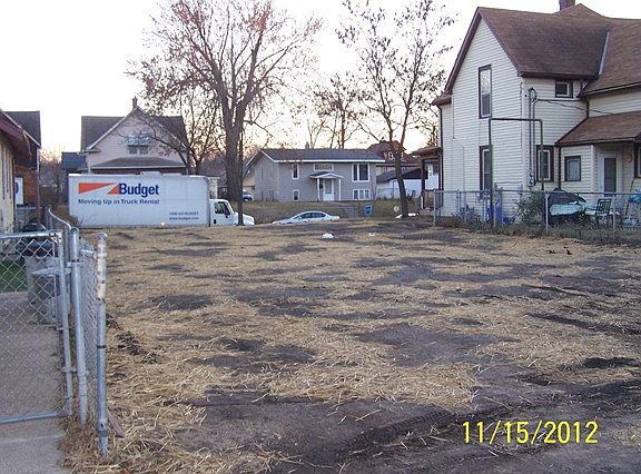 4th image of 885 Central Ave W