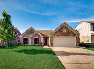 6857 Greenleaf Dr, North Richland Hills, TX 76182