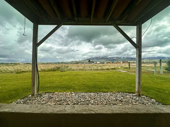86 Tuke Ln Unit B, Sheridan, MT 59749