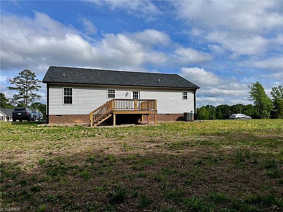 3rd image of 4442 New Hope Church Rd