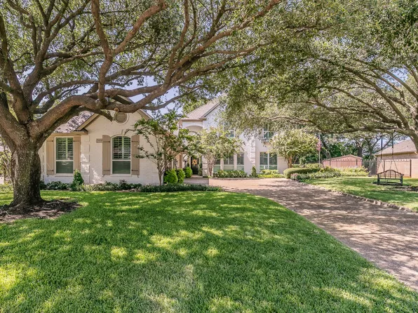 6810 Kennedy Dr, Colleyville, TX 76034