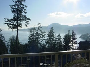 395 Ocean Mist Way, Eastsound, WA 98245