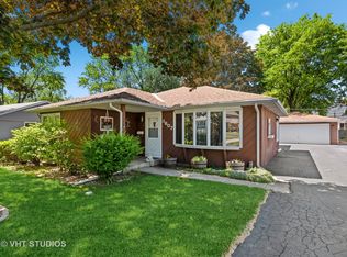 3607 Wren Ln, Rolling Meadows, IL 60008