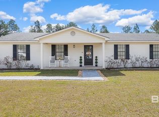 10710 Deerfoot Ln, Elberta, AL 36530