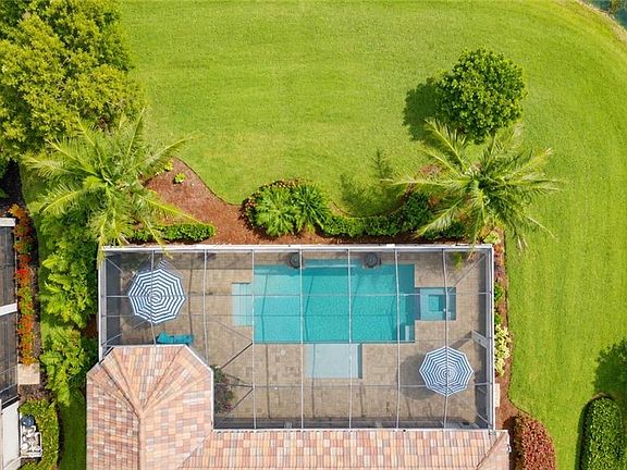 3rd image of 9871 Corso Bello DR