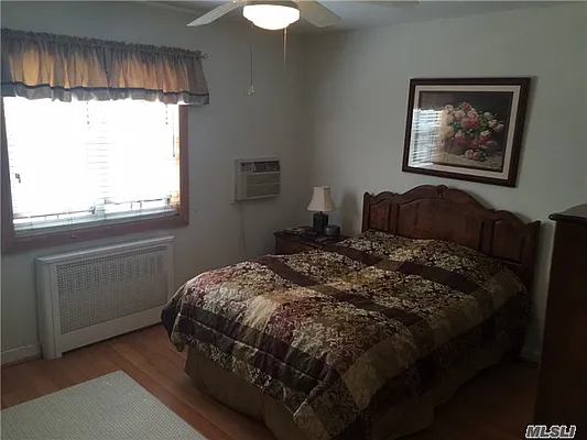 Sold by Prime Realty | media 12