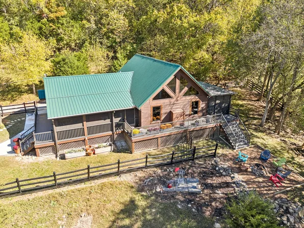2846 Fuller Hollow Rd, Cornersville, TN 37047