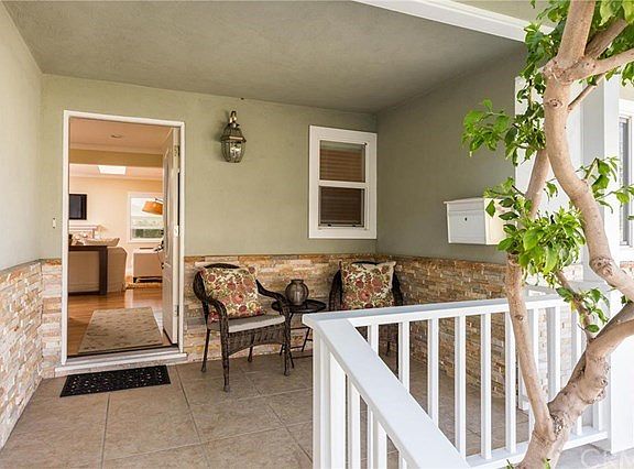 Welcoming front porch!