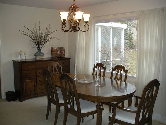 3rd image of 4802 Ashley Dr