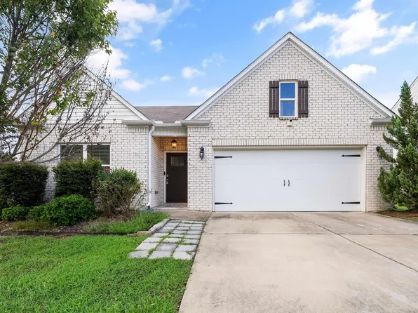 6617 Newbridge Dr, Bessemer, AL 35022