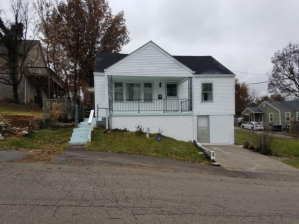 1st image of 1002 Grand Ave