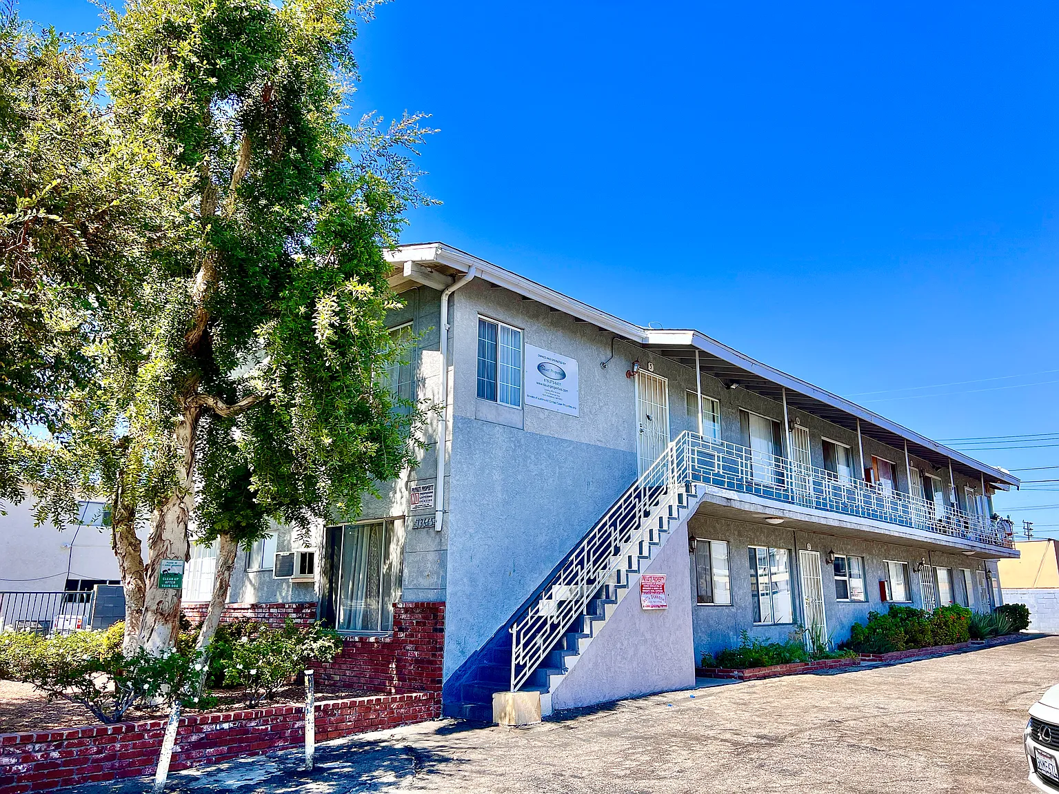Runnymede St, Van Nuys — Photo 1