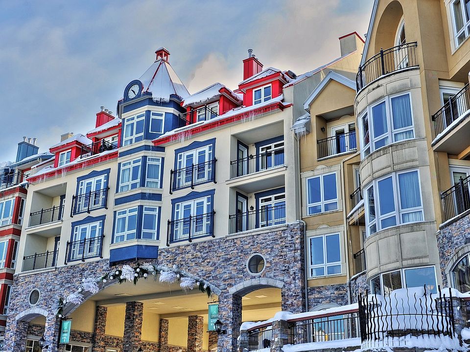 1st image of 150 Chemin Au Pied De La Montagne #324-C