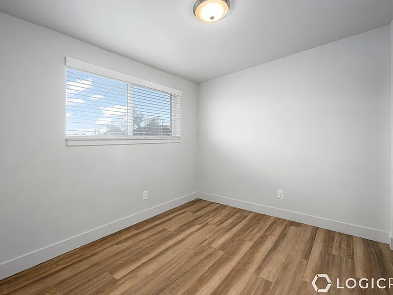 4218 S 4800 W — Photo 12