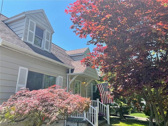 2nd image of 1848 Cameroon Ct