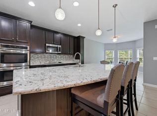 1218 WETLAND RIDGE Circle, Middleburg, FL 32068