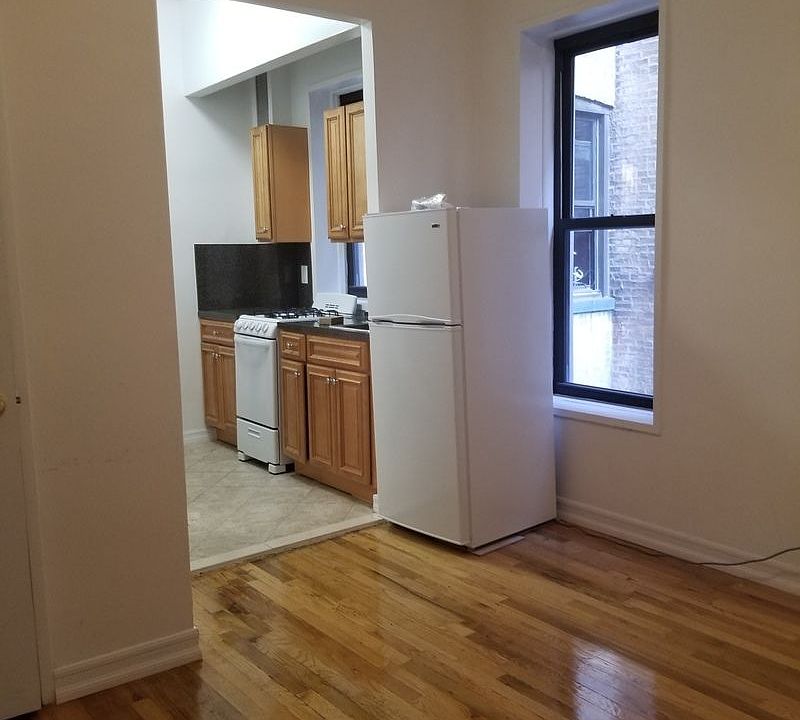 1st image of 200 W 113th St #D8