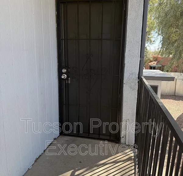 3810 E Monte Vista Dr #206 — Photo 17