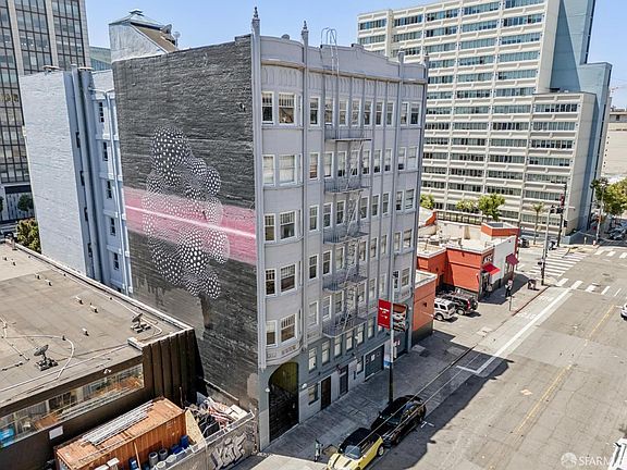 3rd image of 665 Eddy St
