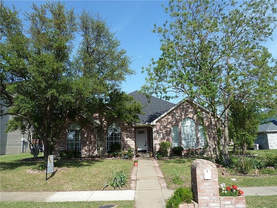 1st image of 404 Grant Dr